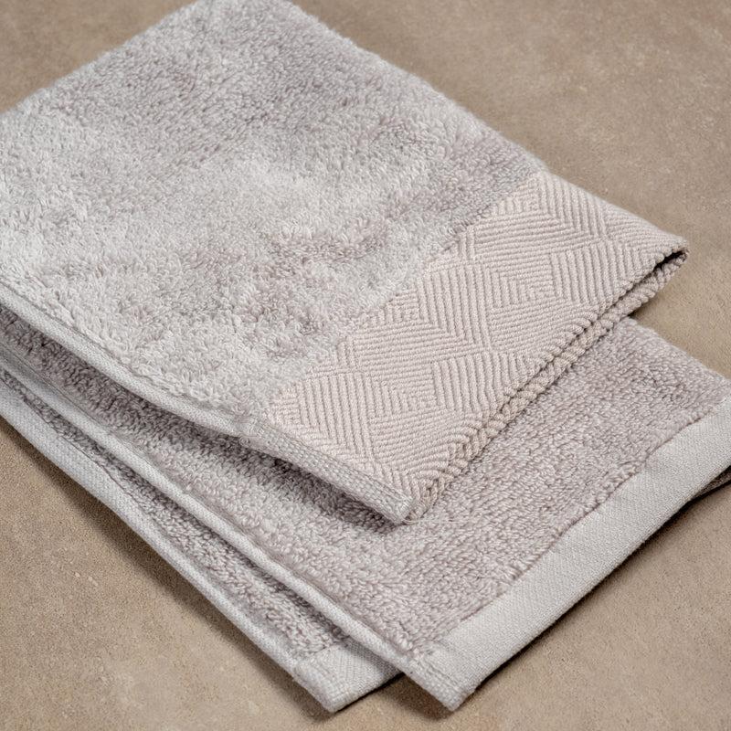 Royale Luxe Collection Zero Twist Guest Towel-Towels