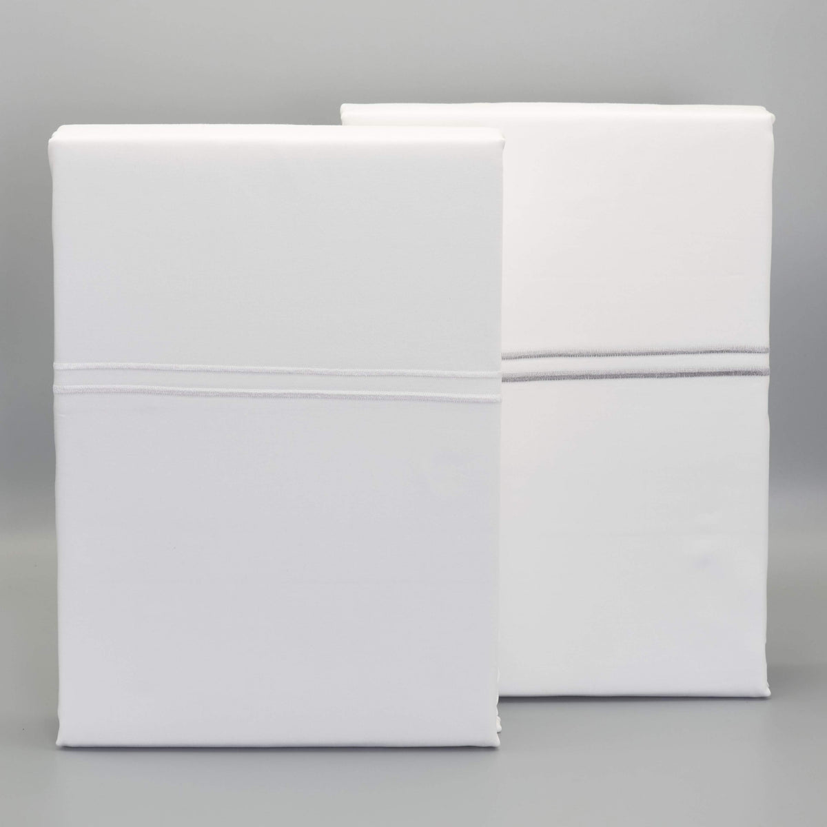 Whisper Soft 400 Thread Count Sateen Egyptian Cotton Two Line Satin Stitch Duvet Cover Set - White