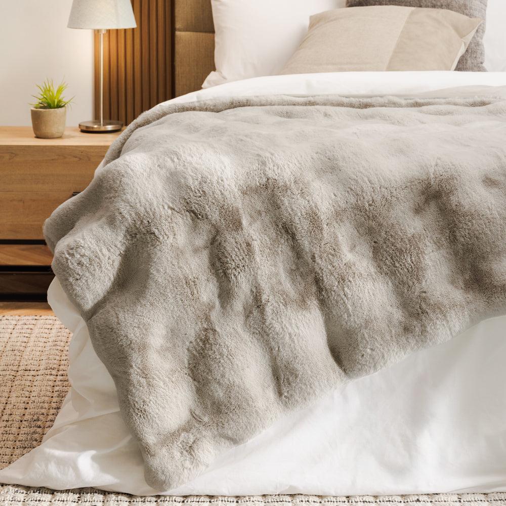 Bubble Mink Faux Fur Blanket Mist-Blankets