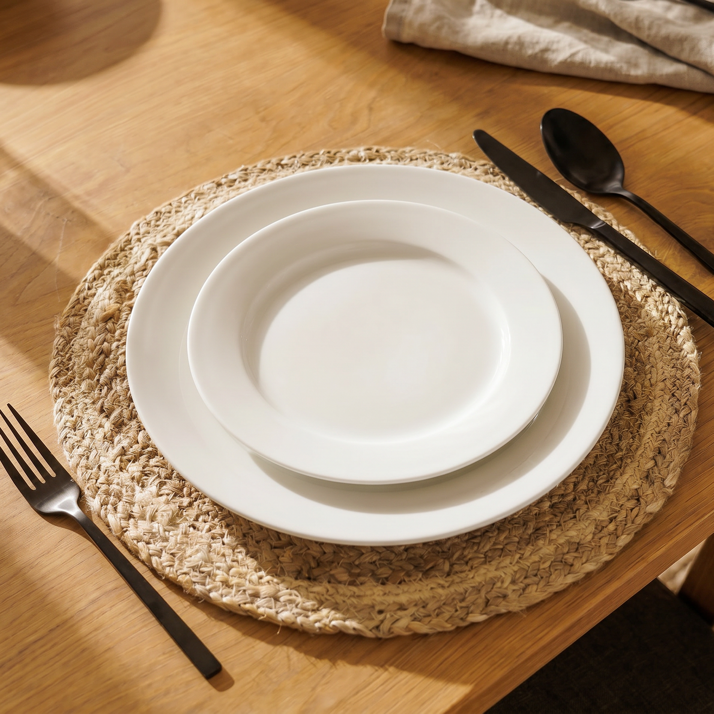 Maxwell Williams Side Plate Rim White-Plates