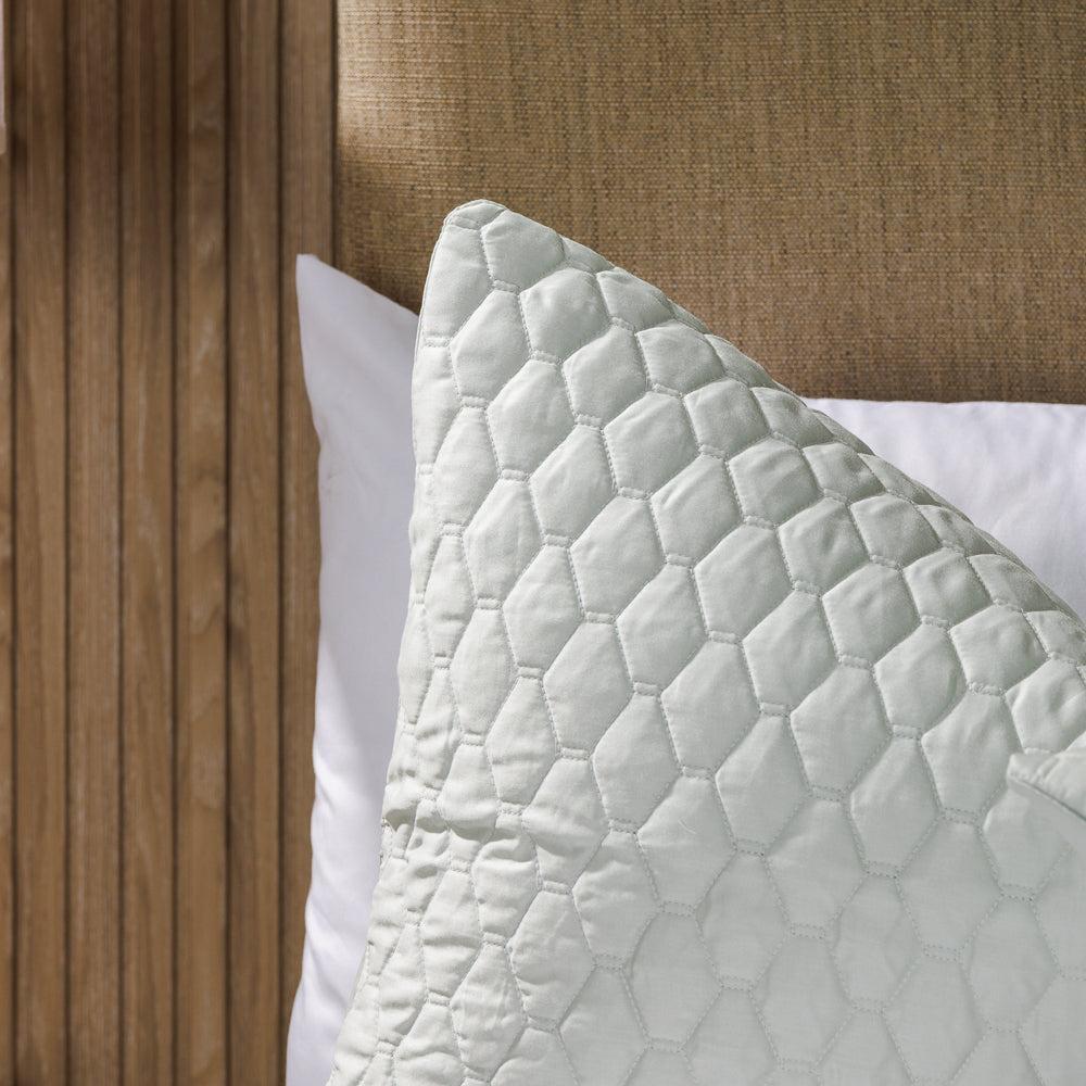 Mist Whisper Soft Premium Cotton Quilt Duck Egg-Quilts & Comforters