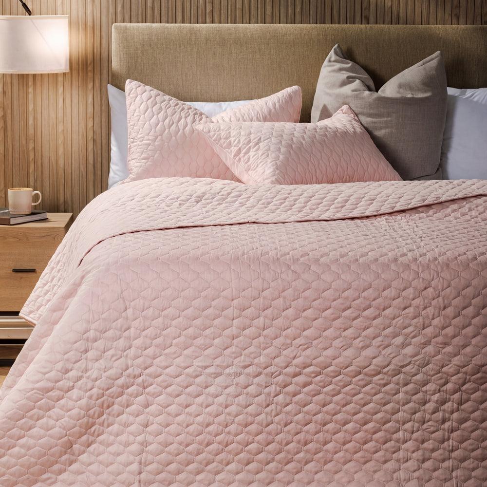Mist Whisper Soft Premium Cotton Quilt Pink-Quilts & Comforters