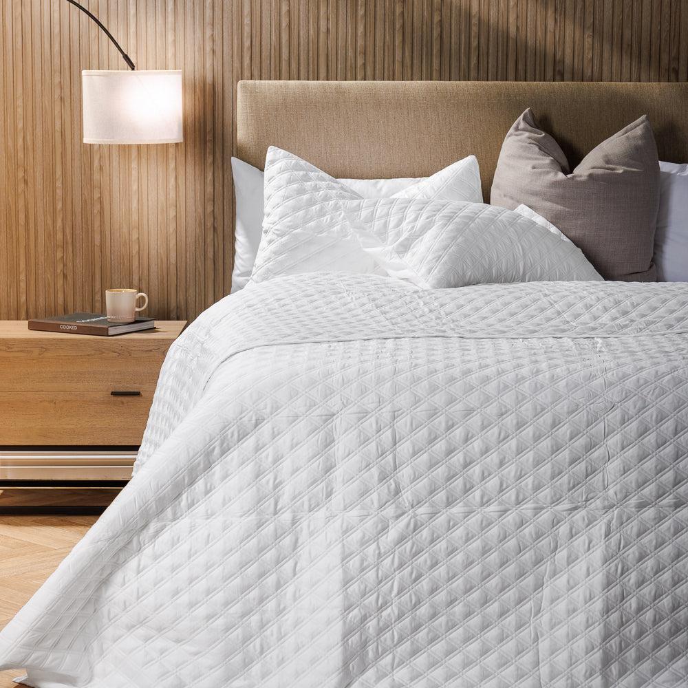 Moss Whisper Soft Premium Cotton Quilt White-Quilts & Comforters