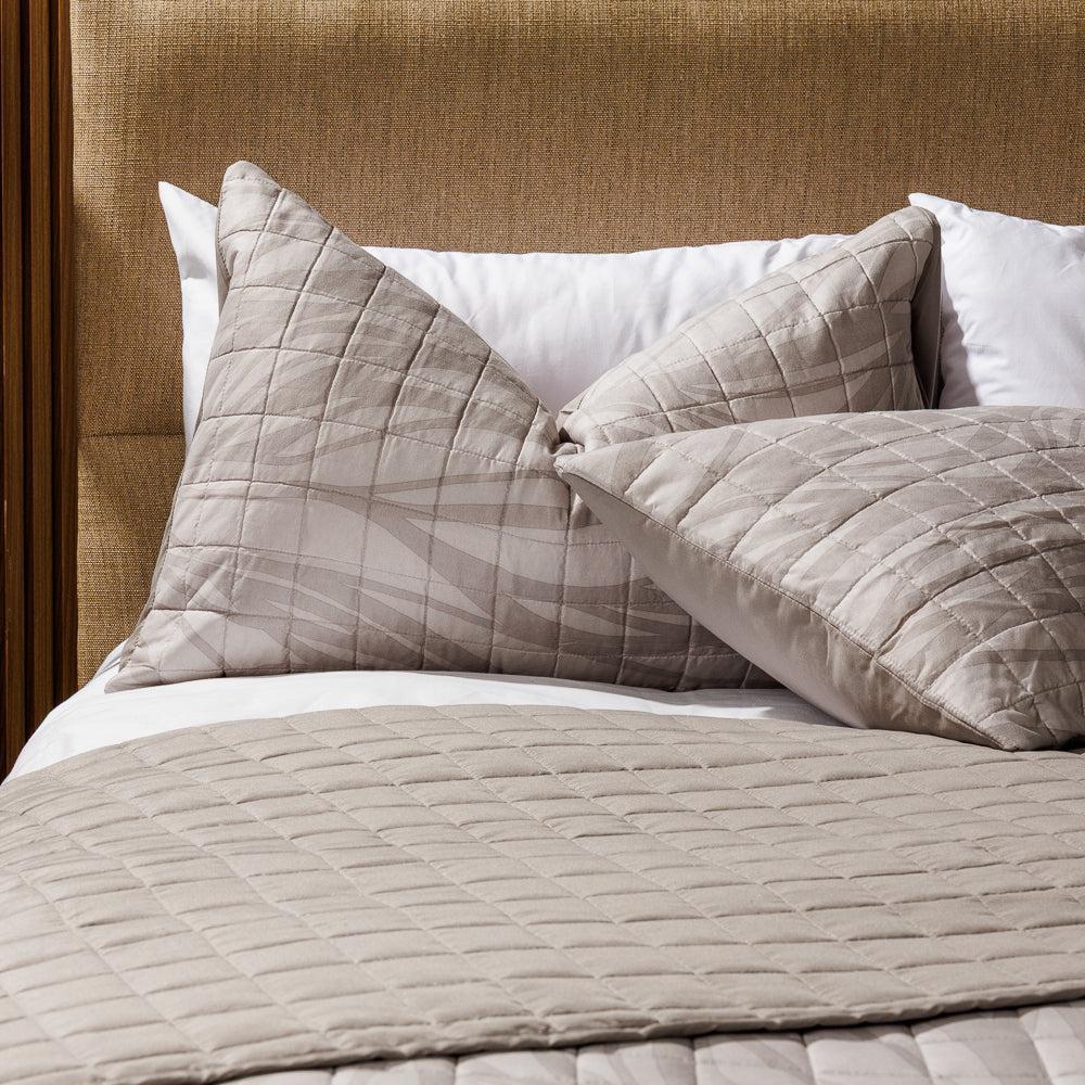 Nest Driftwave Microfibre Printed Quilt Set Natural-Quilts & Comforters