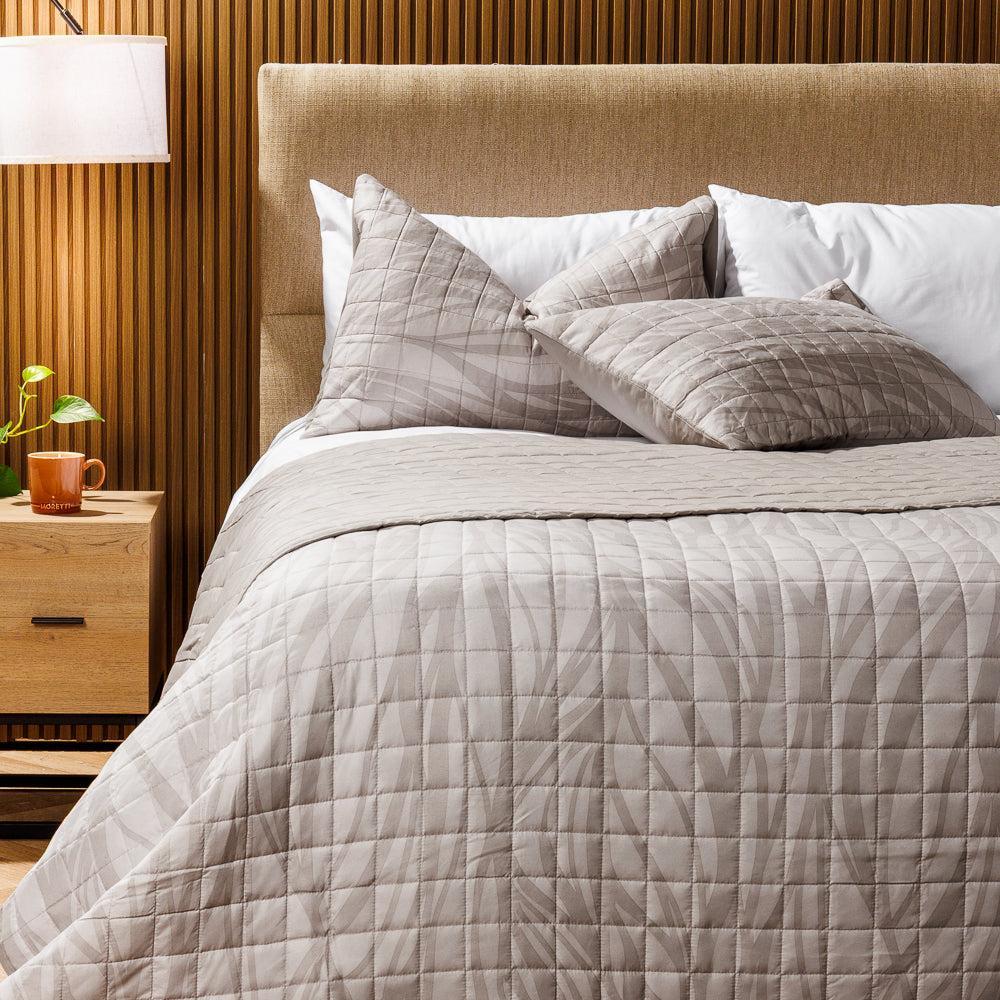 Nest Driftwave Microfibre Printed Quilt Set Natural-Quilts & Comforters
